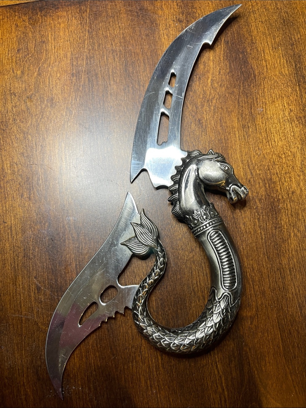 Fantasy Dragon Horse-Head Curved Dual Blade Decorative Knife - Silver
